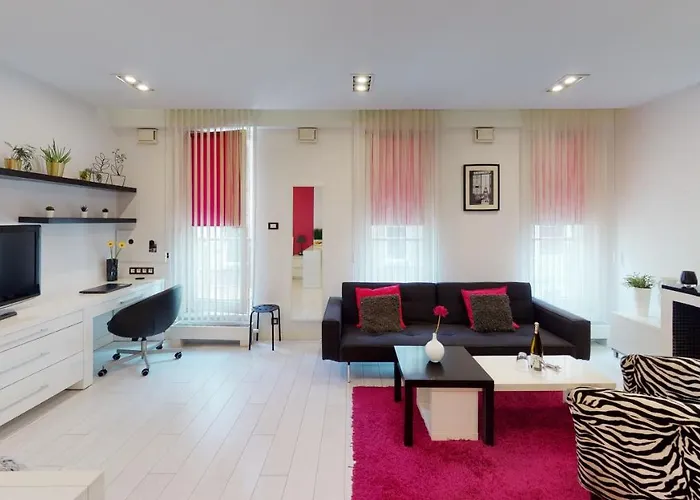 Pink Apartment Rydygiera 2A Tectum Apartments